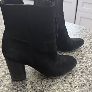 Sam Edelman black Swede boots size 6.5 gently worn